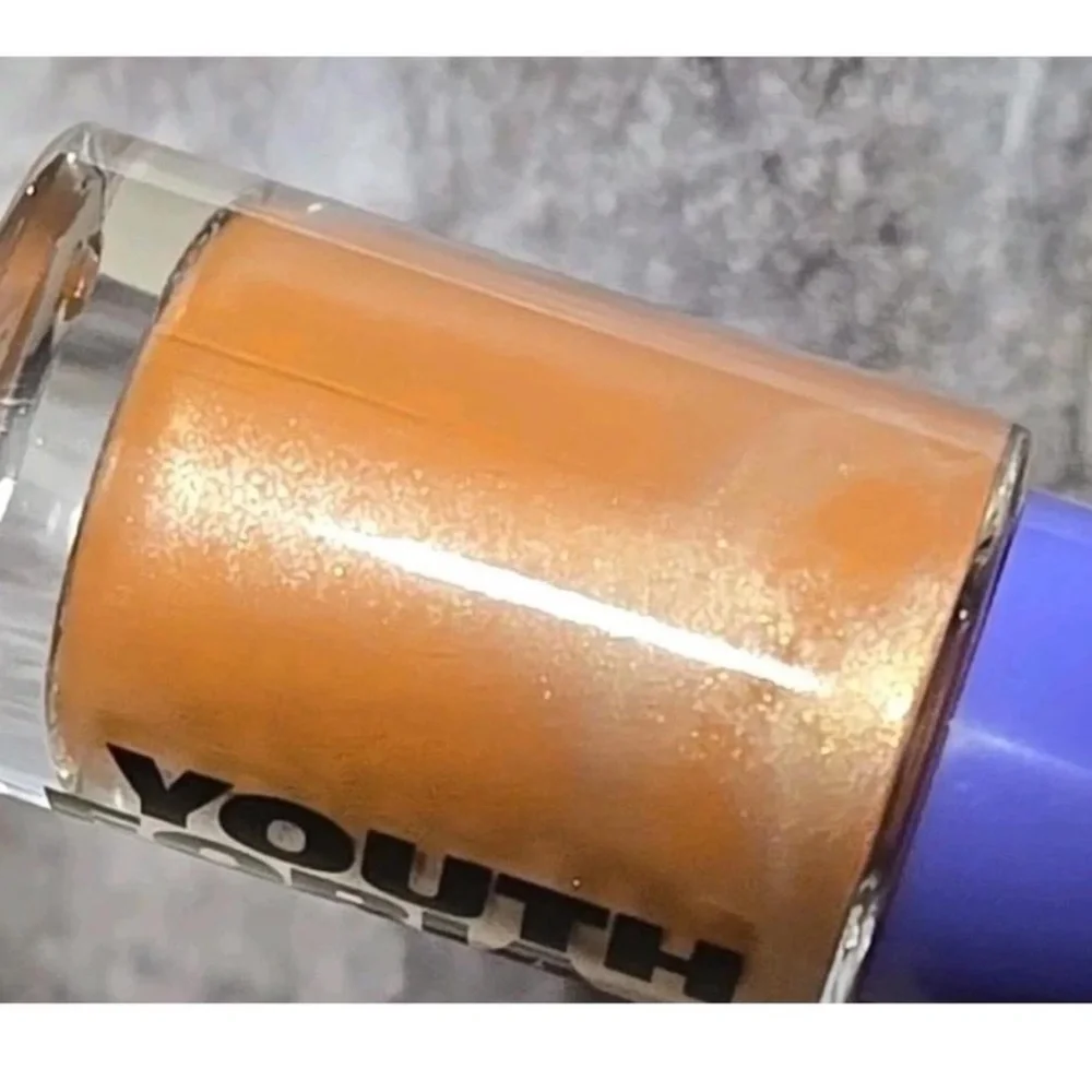 NEW Youth Foria Date Night Sun-kissed Liquid Skin Enhancer in Color Bronzy